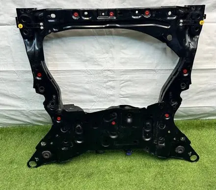 Volvo XC60 Front subframe 32315338 0207226174