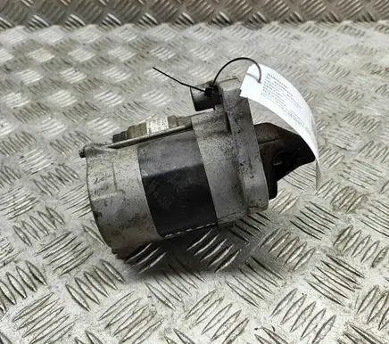 Peugeot 2008 I Starter motor 9812715380
