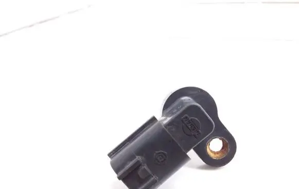 Nissan Almera Crankshaft position sensor RS329 0925