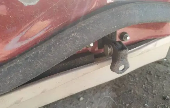 Lexus GS 300 350 430 450H Rear door check strap stopper