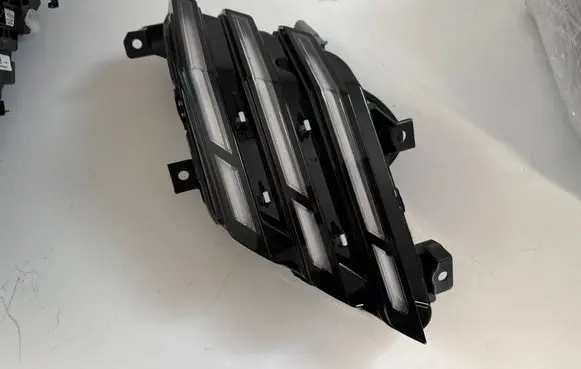 Peugeot 3008 III LED Daytime headlight 9845434680