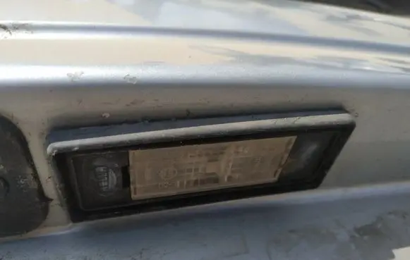 Citroen C8 Number plate light