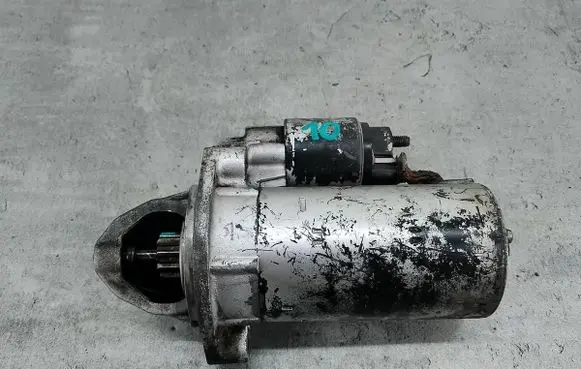 Mercedes-Benz Sprinter W901 W902 W903 W904 Starter motor 0041518901