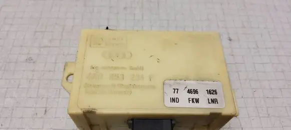 Audi A6 S6 C4 4A Immobilizer control unit/module 4A0953234F