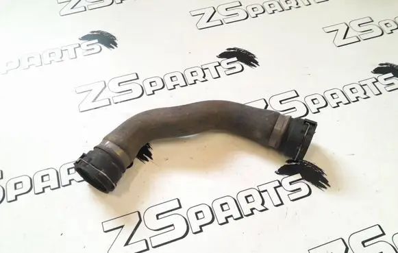 BMW 7 E38 Engine coolant pipe/hose