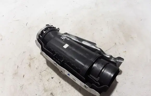 Volvo S90, V90 Other engine bay part 31474846