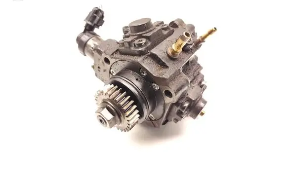 Opel Vivaro Fuel injection high pressure pump 8200912103 0445010234