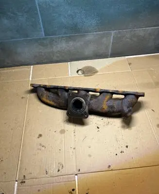 Volvo XC60 Exhaust manifold 31219856