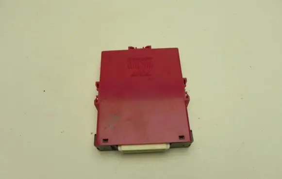 Toyota Prius (XW20) Gateway control module 8911147040 G1782