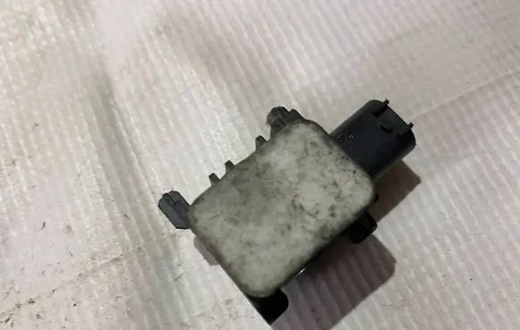 Mercedes-Benz GL X164 Airbag deployment crash/impact sensor a0038202826 0038202826