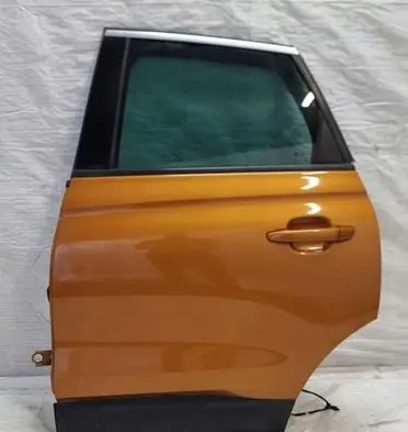 Opel Crossland X Rear door