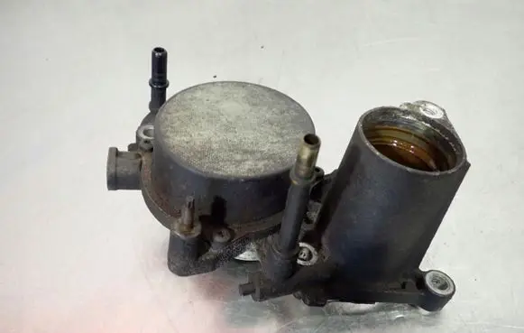 Peugeot Boxer Vacuum pump BK2Q-2A451-FA