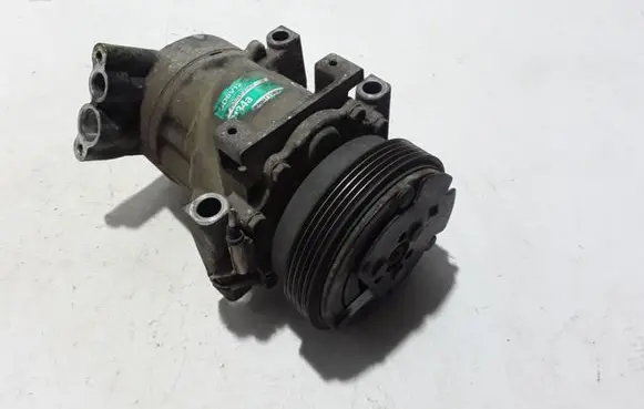 Renault Clio II Air conditioning (A/C) compressor (pump) 7700115830