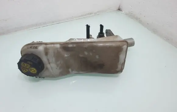 Ford Mondeo MK IV Master brake cylinder 03350890141