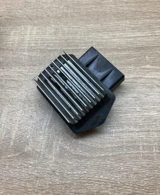 Toyota Corolla Verso AR10 Heater blower motor/fan resistor 4993002121