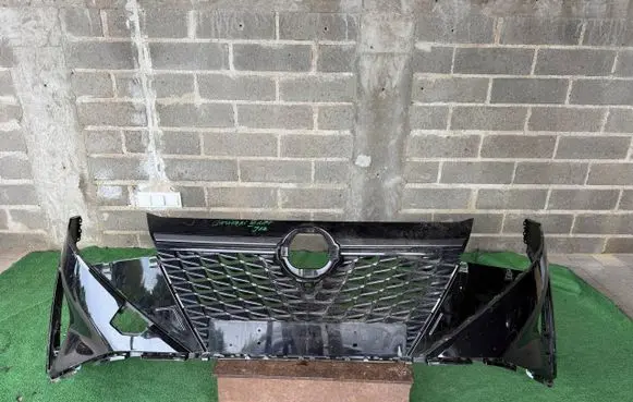 Nissan Qashqai J12 Front bumper
