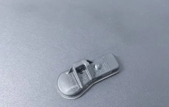 Citroen C5 Tire pressure sensor 9811536380