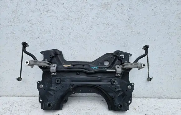 Peugeot 5008 II Front subframe 8890594