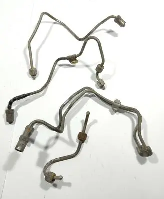Toyota Land Cruiser (J120) Fuel injector supply line/pipe 
