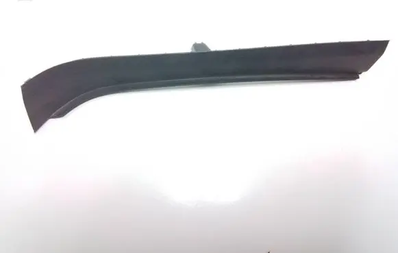 Volkswagen PASSAT B7 USA Foot area side trim 561868238