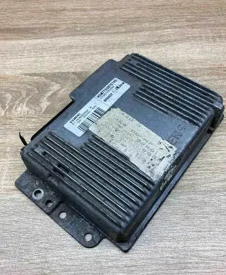 Renault Scenic I Engine control unit/module ECU HOM7700875745 S115300202A