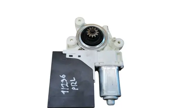 Volvo S40 Front door window regulator motor 30710153 5WK11512E 994522105