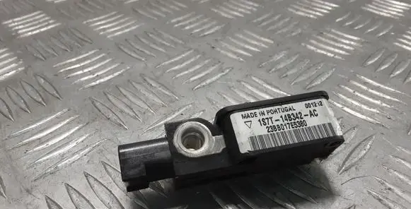 Ford Mondeo Mk III Airbag deployment crash/impact sensor 1S7T14B342AC