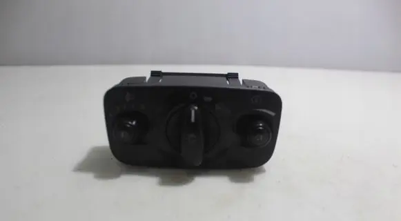 Ford Mondeo MK IV Light switch