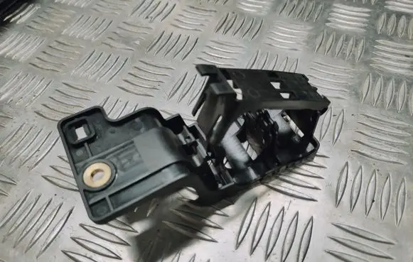 Mercedes-Benz A W176 Other engine bay part A2465010120