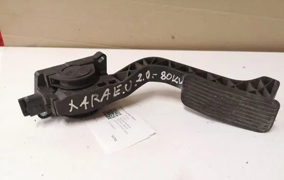 Citroen Xsara Accelerator throttle pedal 0280752243 9643473180