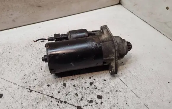 Volkswagen Golf IV Starter motor