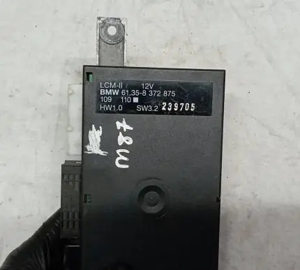 BMW 5 E39 Other control units/modules 61358372875 SW32239705