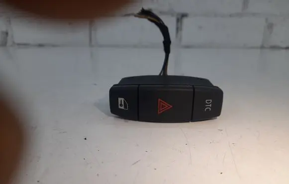 Hazard light switch