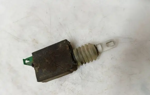 Volkswagen Sharan Central locking motor 406204162 PA66GF25 SCH0153G