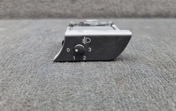Audi A4 S4 B6 8E 8H Headlight level height control switch 8E1919094 8E19190945PR
