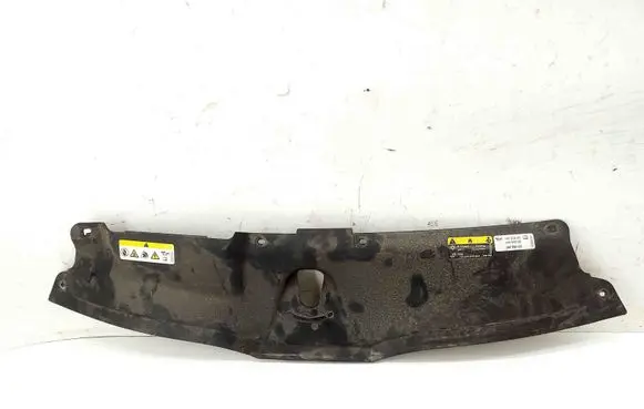 Skoda Scala Radiator trim 657853343A