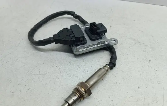 Mercedes-Benz GLC X253 C253 Lambda probe sensor A0009050914 0009050914 SNS1116