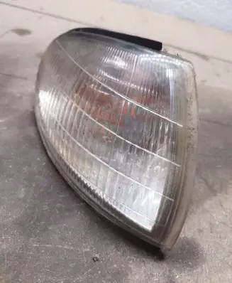 Hyundai Lantra I Front indicator light 92302285
