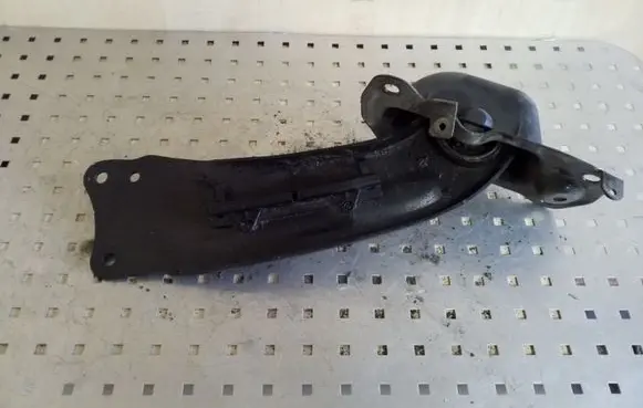 Volkswagen PASSAT B7 Rear upper control arm/wishbone 3C0505225B