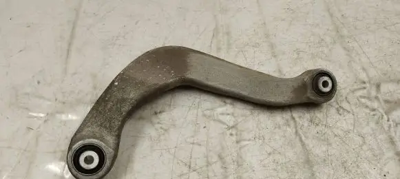 Porsche Macan (95B) Rear upper control arm/wishbone 8k0505324