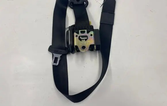 Audi A6 S6 C5 4B Front seatbelt 4B0857705A