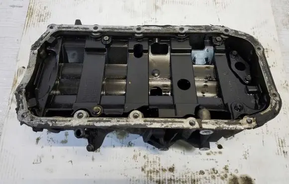 Fiat 500L Oil sump 