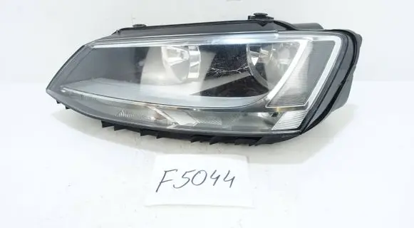 Volkswagen Jetta VI Headlight/headlamp 5C7941005A 1EL010395