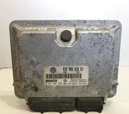 Volkswagen PASSAT B5 Engine control unit/module 038906018EH 0281001960