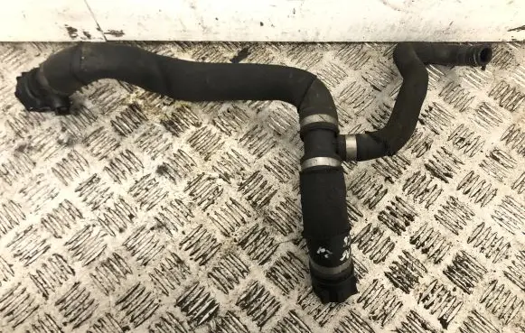 Audi A6 S6 C6 4F Engine coolant pipe/hose 4F0121049E