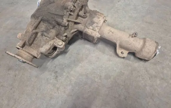 Toyota Hilux (AN10, AN20, AN30) Front differential 