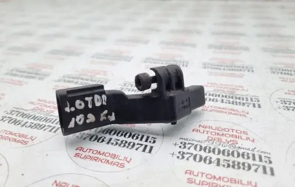Volkswagen PASSAT B6 Crankshaft position sensor 045906433A