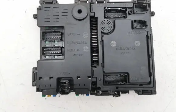 Peugeot 206 Comfort/convenience module 9626460880