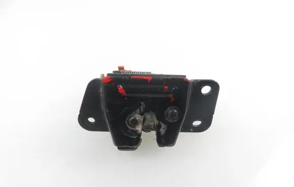 Mitsubishi Pajero Tailgate/trunk/boot lock/catch/latch 