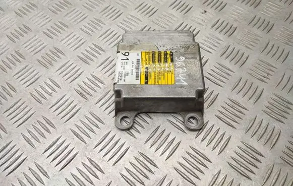 Toyota Corolla Verso AR10 Airbag control unit/module 891700F032